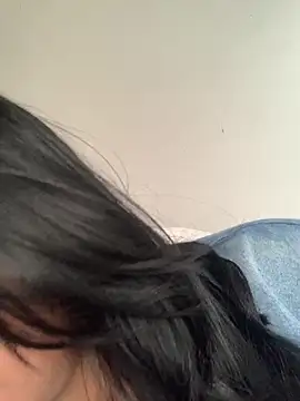 iMarianne online show from 04-13-26, 07:40