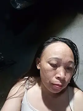 Snapshot of Vily-lonely chatting on 05-15-26, 01:09 Vily-lonely online show from 05-15-26, 01:09