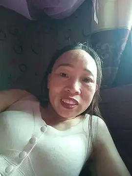 Snapshot of Vily-lonely chatting on 05-19-26, 02:51 Vily-lonely online show from 05-19-26, 02:51