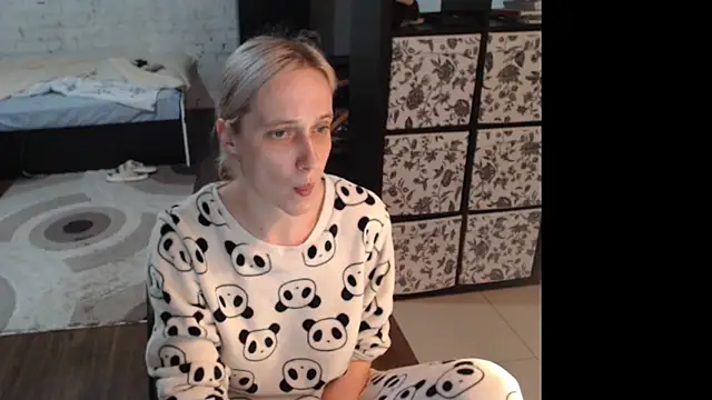 Sweet hot shrmp online show from 06-04-26, 02:55