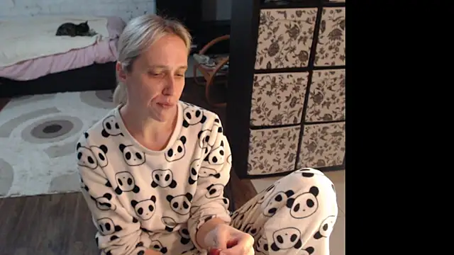 Sweet hot shrmp online show from 06-25-26, 07:52