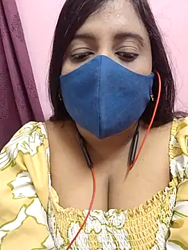 Tami-sonia online show from 04-12-26, 06:33