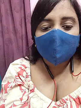 Tami-sonia online show from 05-13-26, 06:48