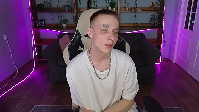 Dreamkai online show from 04-05-26, 08:43