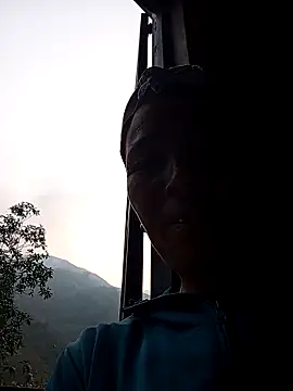   Ruby01   online show from 04-17-26, 10:18