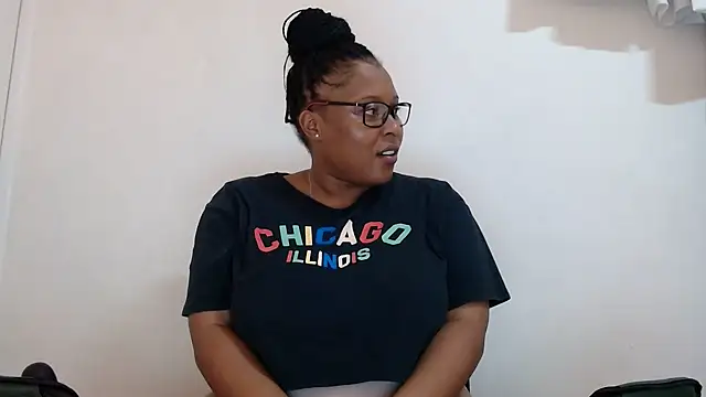 Snapshot of xxZoeyx chatting on 03-13-25, 11:30 xxZoeyx online show from 03-13-25, 11:30