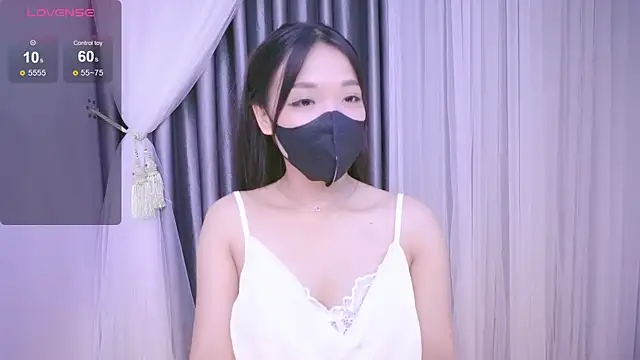 Lu Ly22 online show from 07-05-26, 01:21