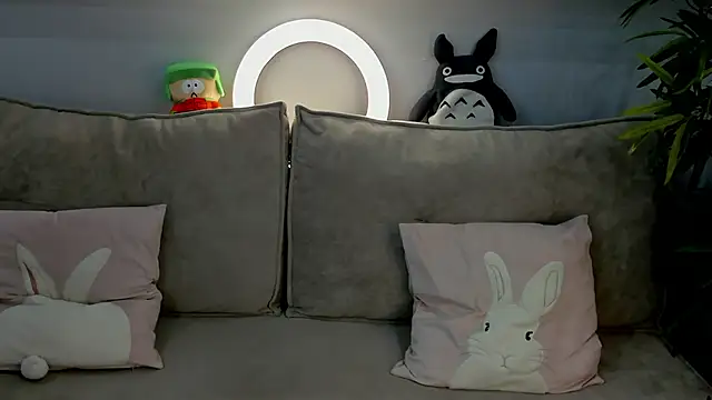 Roxy Moor online show from 04-03-26, 07:59