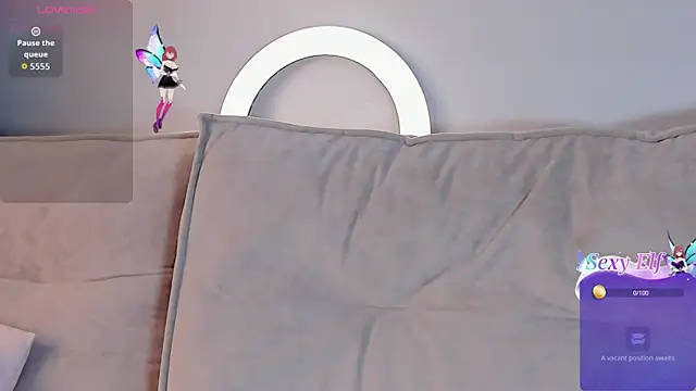 Snapshot of Roxy_Moor chatting on 05-01-26, 09:36 Roxy Moor online show from 05-01-26, 09:36