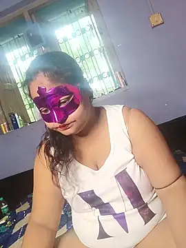 Snapshot of Naina1994 chatting on 07-10-26, 07:08 Naina1994 online show from 07-10-26, 07:08