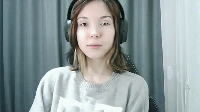 Snapshot of RubyBooby chatting on 04-21-26, 04:13 RubyBooby online show from 04-21-26, 04:13