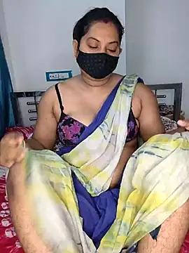 Snapshot of CamGirl_Neha chatting on 05-25-26, 11:03 CamGirl Neha online show from 05-25-26, 11:03
