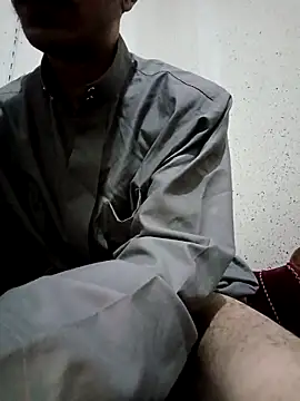 Snapshot of elzabeerr1 chatting on 04-02-26, 11:55 elzabeerr1 online show from 04-02-26, 11:55