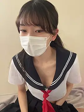 yuki2210 online show from 05-03-26, 09:29
