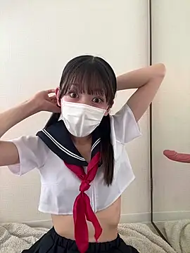 yuki2210 online show from 04-28-26, 05:23