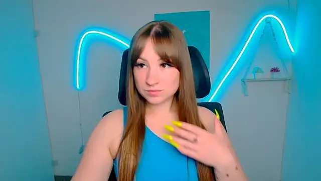 Tiffani Angel online show from 05-21-26, 05:43