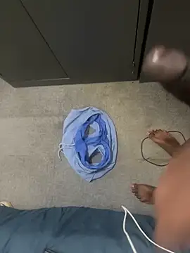 nightpapie2 online show from 04-01-26, 01:41