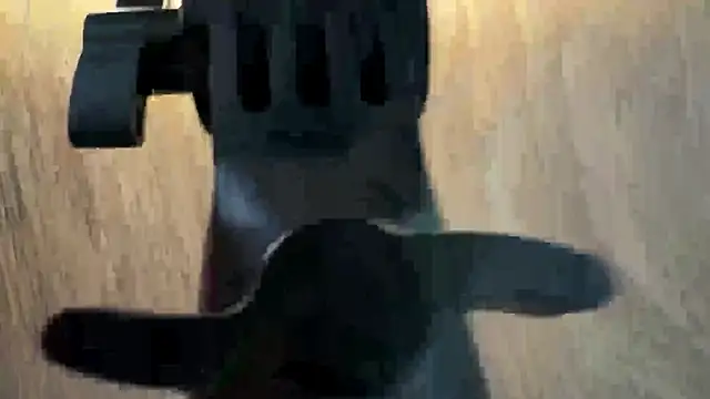 HallieHollo online show from 07-11-26, 10:15
