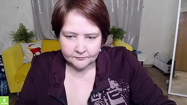 Snapshot of QUEEN02030 chatting on 05-06-26, 01:15 QUEEN02030 online show from 05-06-26, 01:15