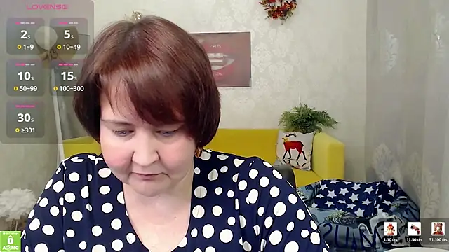 Snapshot of QUEEN02030 chatting on 07-02-26, 02:45 QUEEN02030 online show from 07-02-26, 02:45