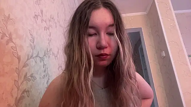 IreneOrbison online show from 04-08-26, 12:39