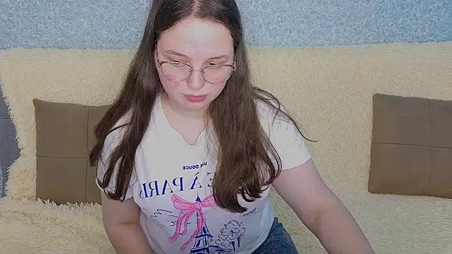 Snapshot of SofiDreamm chatting on 04-03-26, 02:23 SofiDreamm online show from 04-03-26, 02:23