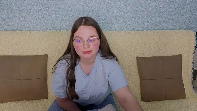 Snapshot of SofiDreamm chatting on 04-14-26, 09:09 SofiDreamm online show from 04-14-26, 09:09