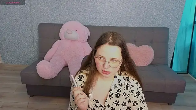 Snapshot of SofiDreamm chatting on 06-03-26, 02:55 SofiDreamm online show from 06-03-26, 02:55
