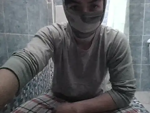 Snapshot of DavMC19cm chatting on 03-30-26, 01:56 DavMC19cm online show from 03-30-26, 01:56
