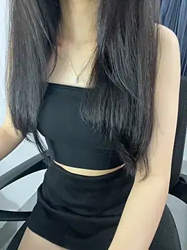Snapshot of Annie_nii chatting on 04-22-26, 02:57 Annie nii online show from 04-22-26, 02:57