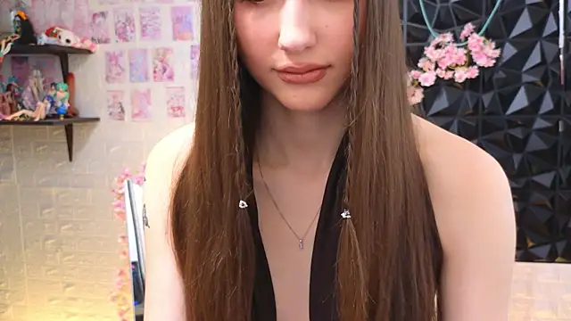 Snapshot of belle_cute chatting on 04-18-26, 02:36 belle cute online show from 04-18-26, 02:36