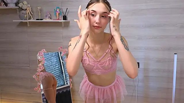belle cute online show from 06-21-26, 03:12