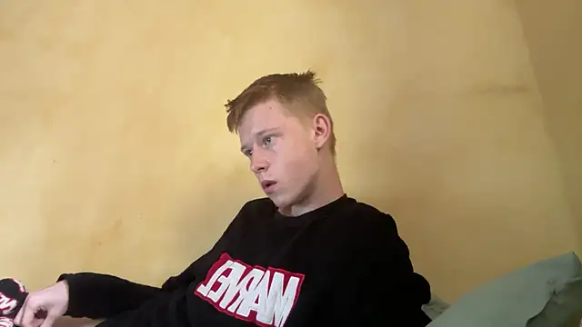 dreamy devi1 online show from 04-05-26, 01:07