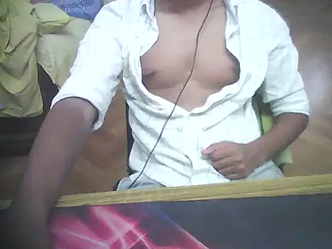 Snapshot of letsplaygame chatting on 05-07-26, 11:13 letsplaygame online show from 05-07-26, 11:13