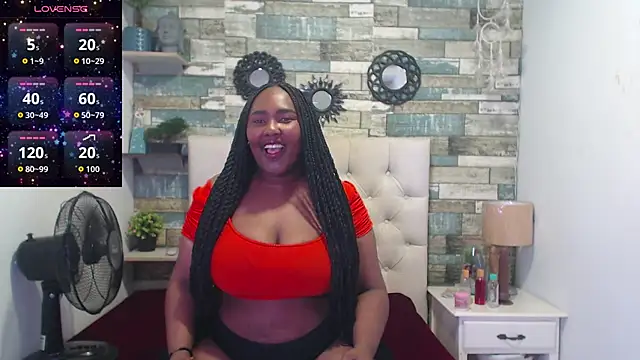 Skylernaomi online show from 06-15-26, 02:17