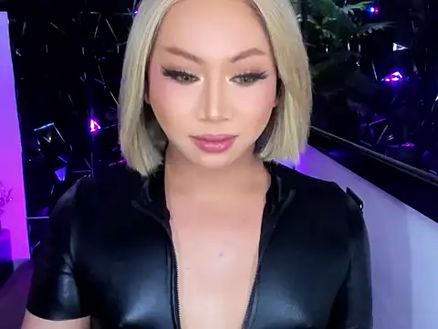  YourBeautifulShemale  online show from 04-03-26, 03:29