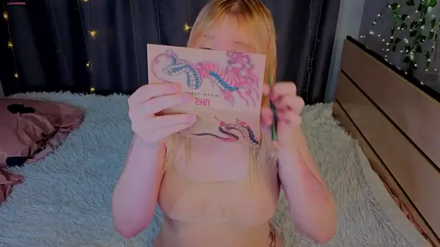 unburnedgirl online show from 05-27-26, 03:30