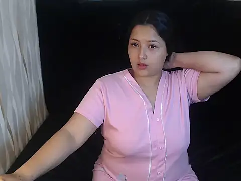 Snapshot of KamylaBiker chatting on 04-19-26, 06:10 KamylaBiker online show from 04-19-26, 06:10