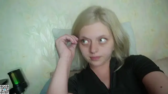 Snapshot of AkinaHaruko chatting on 06-07-26, 07:30 AkinaHaruko online show from 06-07-26, 07:30