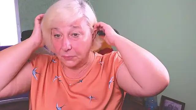 Milane Milky online show from 05-26-26, 05:16