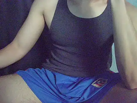 Snapshot of smallcockgrower chatting on 04-11-26, 08:56 smallcockgrower online show from 04-11-26, 08:56