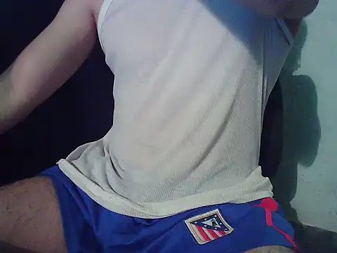 Snapshot of smallcockgrower chatting on 04-11-26, 05:48 smallcockgrower online show from 04-11-26, 05:48