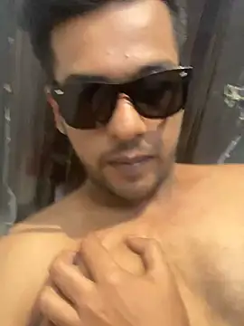 PremiumMen01 online show from 03-31-26, 09:55