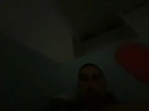 Snapshot of Rebeu_77 chatting on 05-17-26, 01:44 Rebeu 77 online show from 05-17-26, 01:44