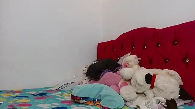 Snapshot of Camila_Dirty_Rabbit chatting on 05-22-26, 10:08 Camila Dirty Rabbit online show from 05-22-26, 10:08