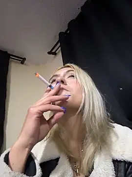Lia fire online show from 04-09-26, 03:08