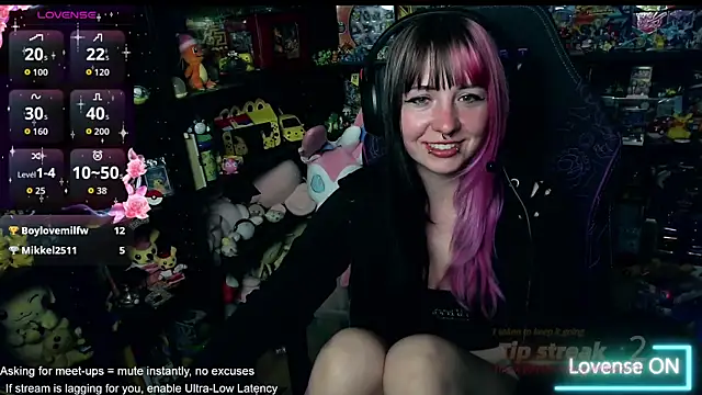CutieTracer online show from 06-12-26, 09:45