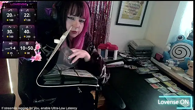 Snapshot of CutieTracer chatting on 05-06-26, 04:11 CutieTracer online show from 05-06-26, 04:11