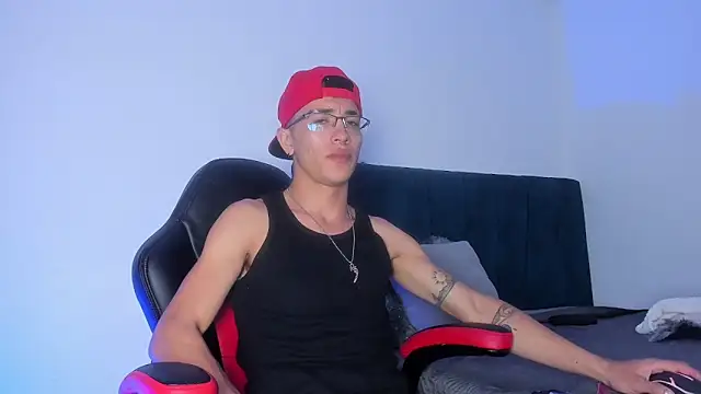 Dominik Blake online show from 04-13-26, 06:17
