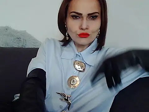 Snapshot of Kin_Kueen chatting on 05-10-26, 05:44 Kin Kueen online show from 05-10-26, 05:44